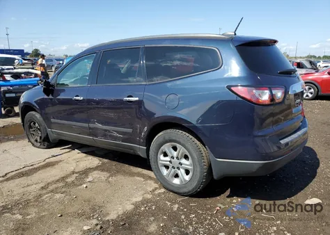 2017 Chevrolet Traverse Ls z USA, uszkodzony, nr VIN 1GNKRFED4HJ180092